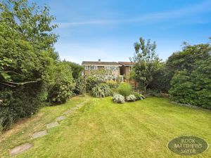 Photo 14- click for photo gallery